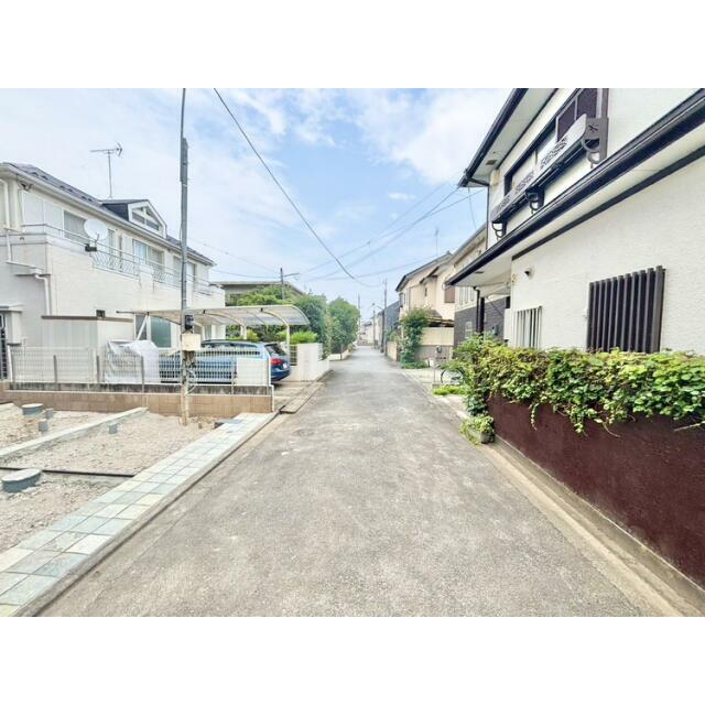 【前面道路】公道:幅員約4m南道路で日当たりも良好な立地です！