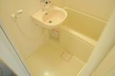 風呂トイレ別！！
