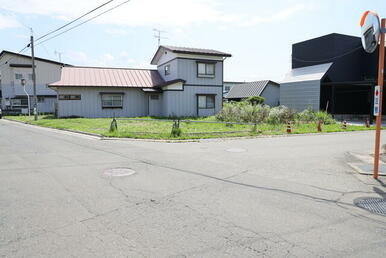 閑静な住宅地の５６．８６坪土地