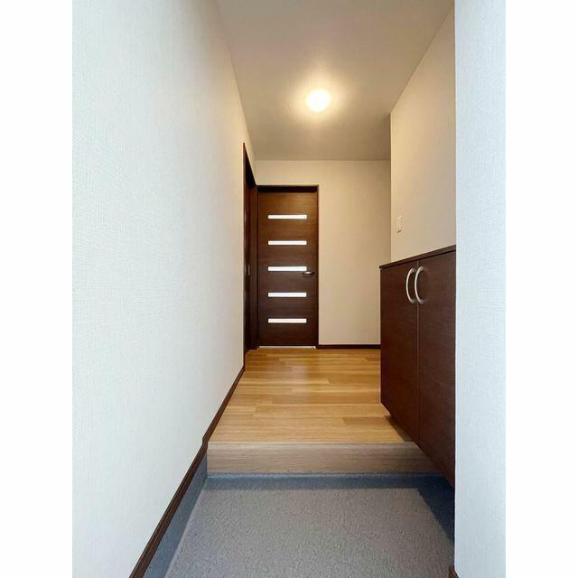 10２号室の写真の為、現況優先です。