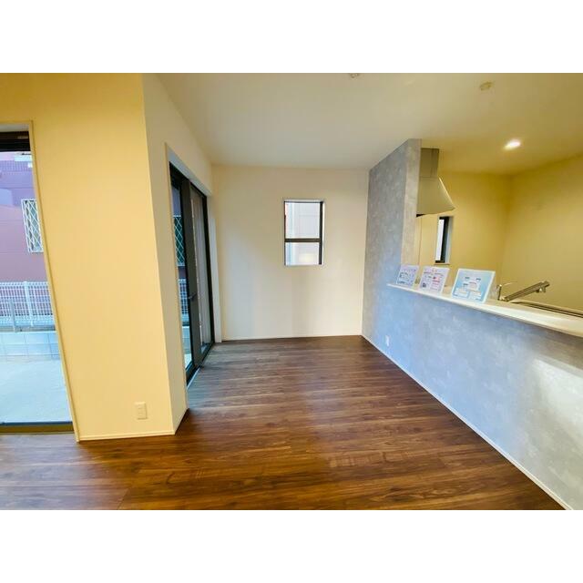 「いってきます」「ただいま」「おかえり」が聞こえそうな玄関（2号棟）