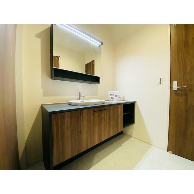 お気に入りの洗顔＆歯磨きアイテムで毎日を楽しく清潔に（2号棟）