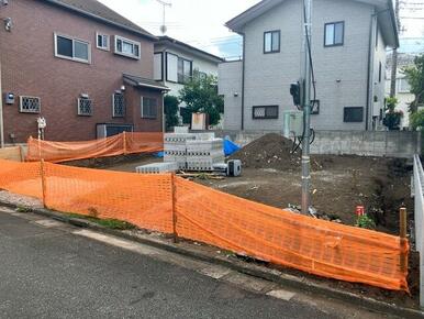 日を重ねるごとにこの佇まいに愛着が湧いてきそう（1号棟）