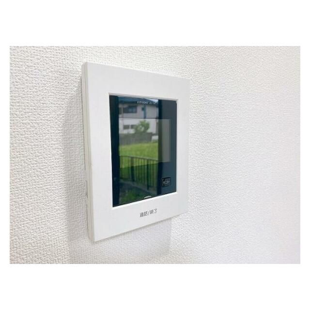 「カメラ付きモニターホン」来客をはっきり確認できます