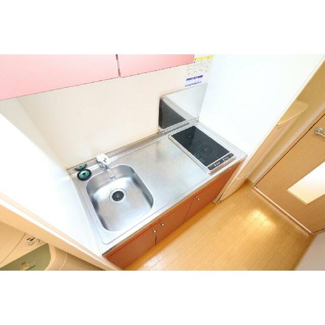 ２口コンロ付きラジエントヒータを設置