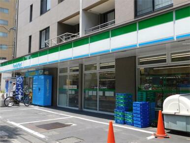 ファミリーマート　野方一丁目店