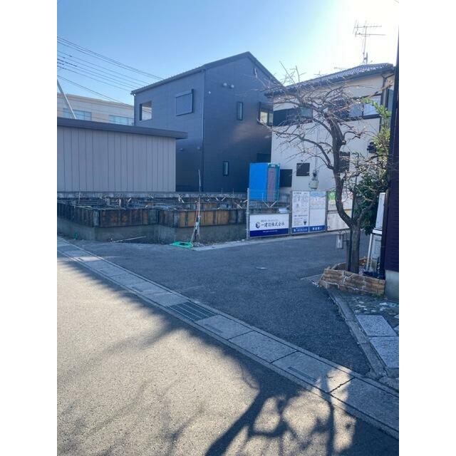 日を重ねるごとにこの佇まいに愛着が湧いてきそう（1号棟）