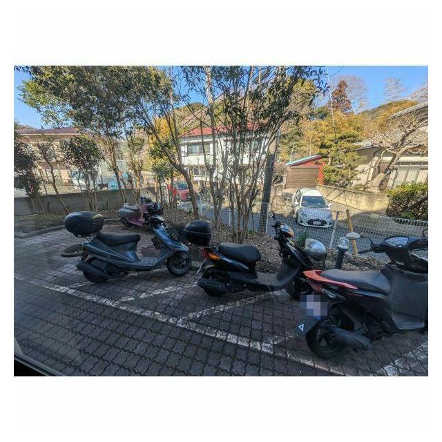 バイク置き場