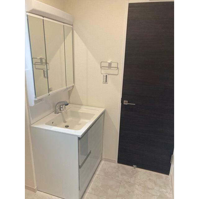 お化粧やヘアセットが楽しくなる洗面スペース（1号棟）