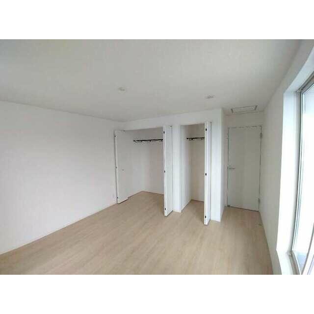 お持ちの家具の配置を考えると洋室のお部屋が暮らしやすいという方に