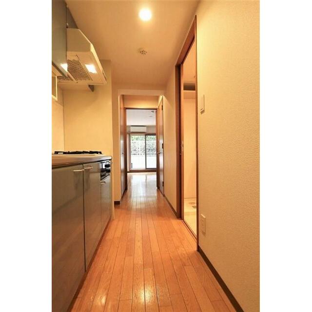 玄関から見たお部屋♪