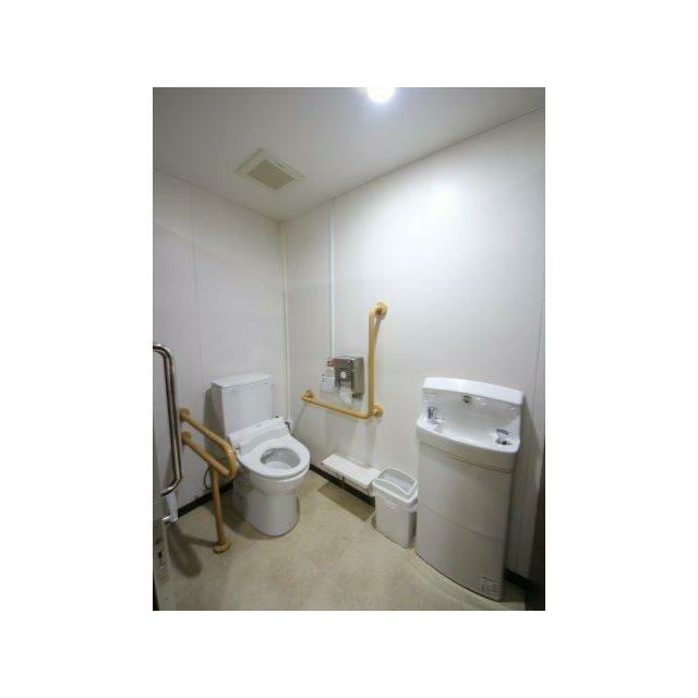 店舗管理の共用トイレ