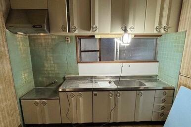 キッチンでお料理をお楽しみください