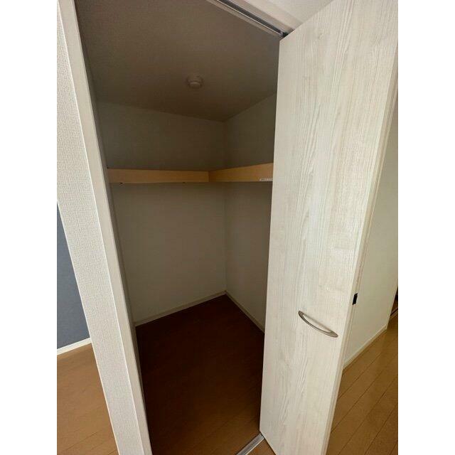 ※現在入居中の為、同タイプの別部屋の写真となります。