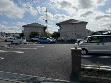 全２棟建てのシャーメゾンタウンです。