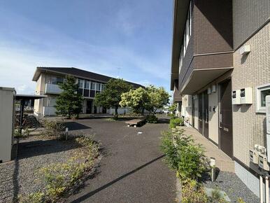 全２棟建てのシャーメゾンタウンです。