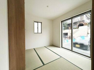 １階和室4.5帖です。急な来客時にも安心です。