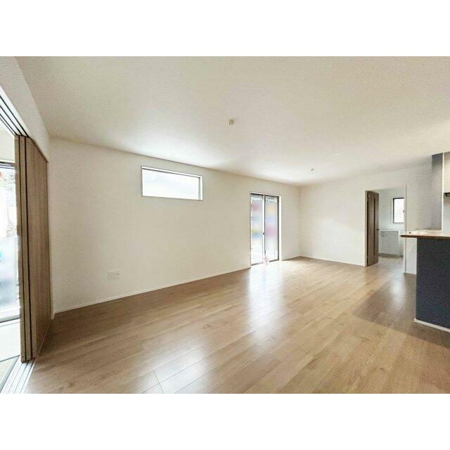 LDK18.0帖です。家具を置いても余裕のスペースです。