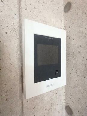 モニター付きインターホン