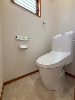 ２階トイレ