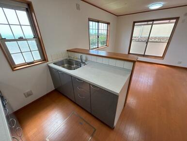 キッチン　別角度