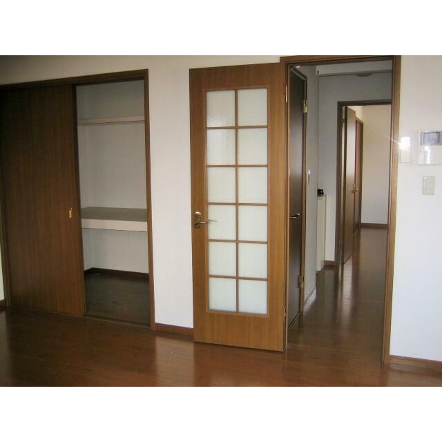 apartment 室小路