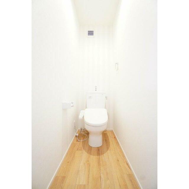 2階にもトイレ設置！※類似物件の参考画像です。