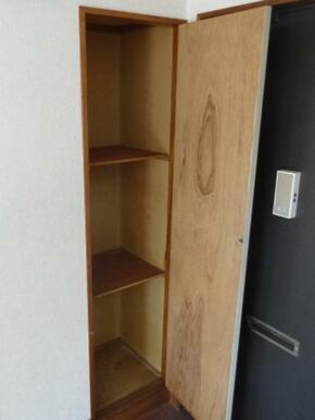 収納 シューズボックス