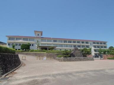 嬉野市立嬉野中学校