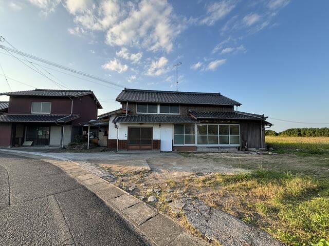 物件画像 築上郡築上町 大字有安 (豊前松江駅) 2階建 5SLDK