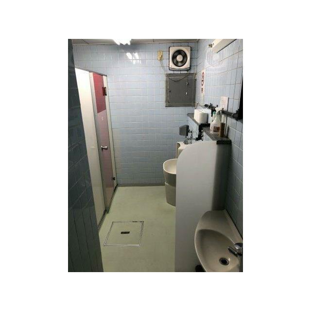 共用トイレ