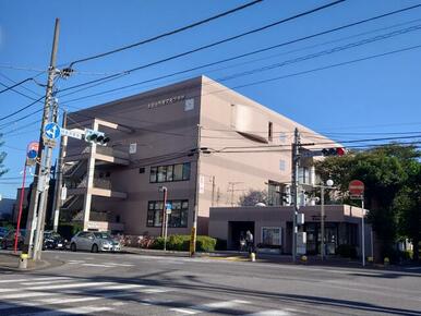 八千代市立勝田台図書館