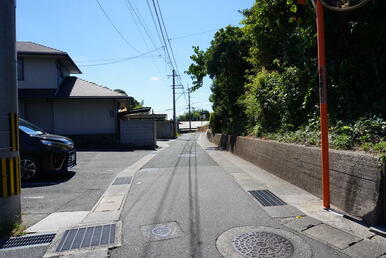 全面の道路　接道部です