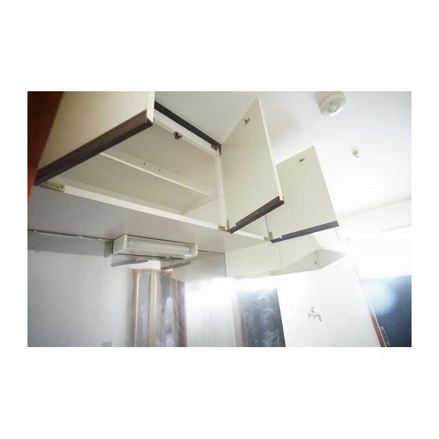 キッチン上部収納