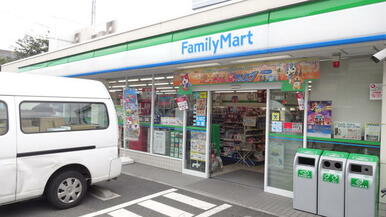 ファミリーマート南加瀬三丁目店