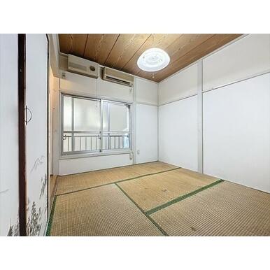 お部屋入り口から