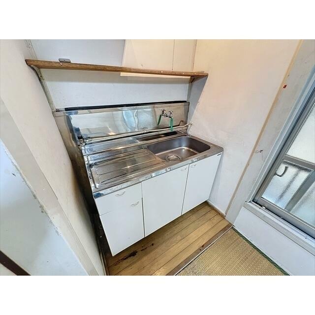 ガス台を設置できます