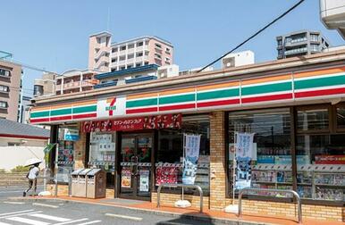 セブンイレブン守恒店