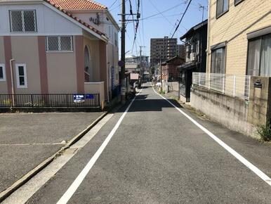 前面道路