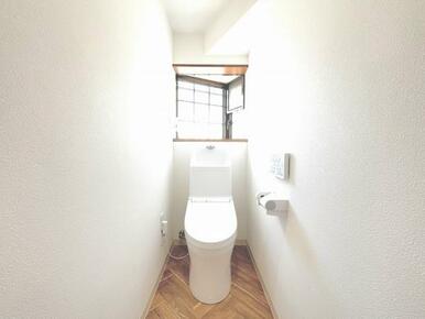 「2階トイレ」新品交換済み