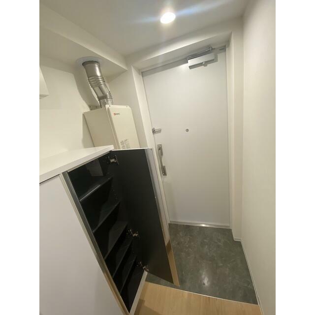 下駄箱がついているので、片付いた玄関をキープできます！