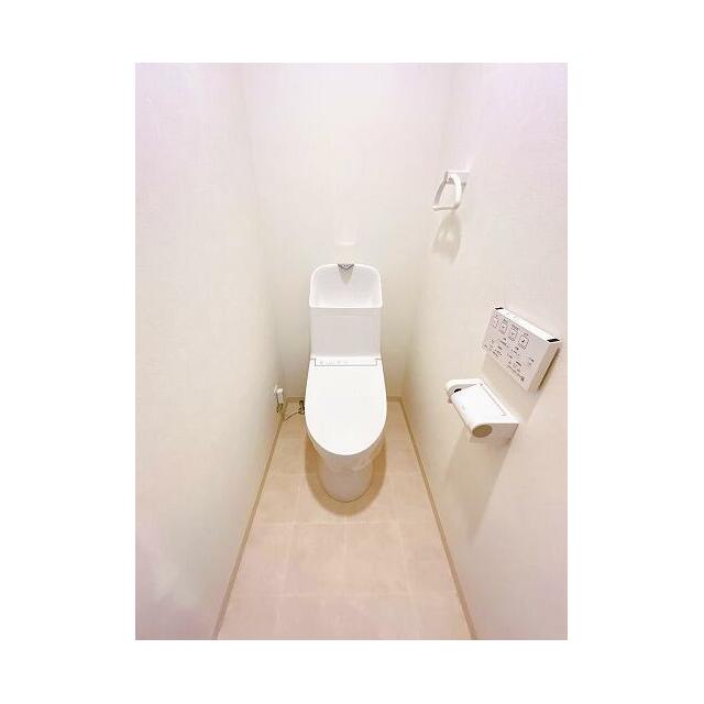 トイレ新品交換済みです。