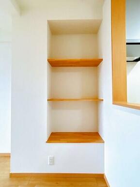 LDKに収納がございます。