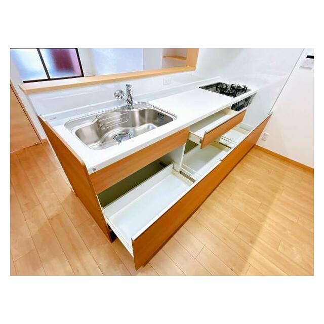 キッチンの収納です。