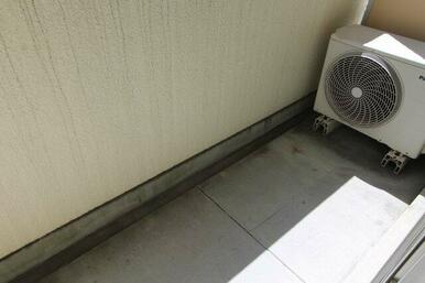 お洗濯にも便利なバルコニー付き