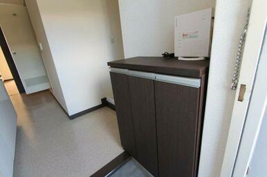 シンプルで使いやすい玄関です