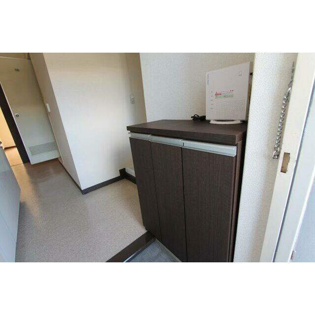 シンプルで使いやすい玄関です