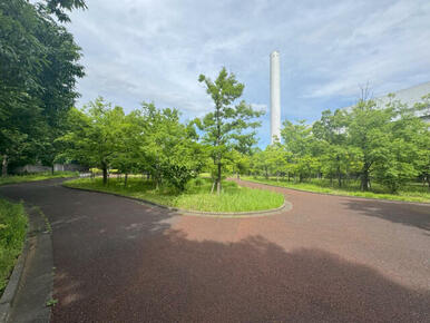緑地公園