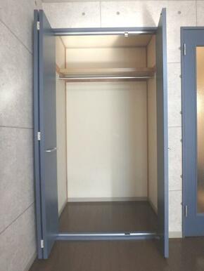 大きめのクローゼット収納
