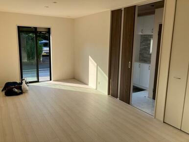 わが家のリビング、それはいちばん自分らしく振る舞える空間（1号棟）